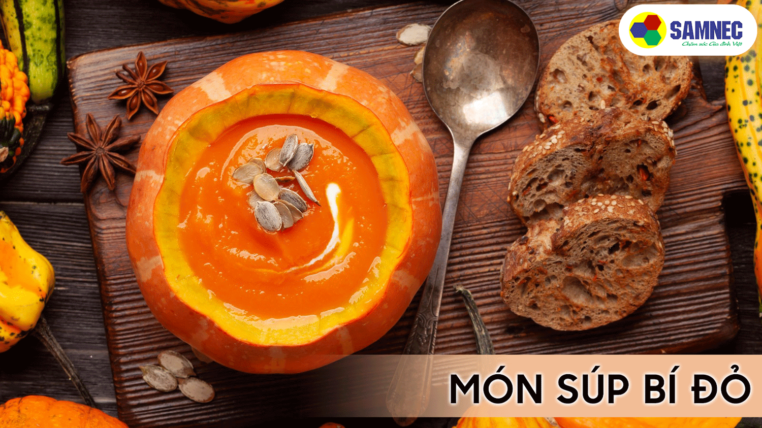 Món súp bí đỏ cho ngày Halloween