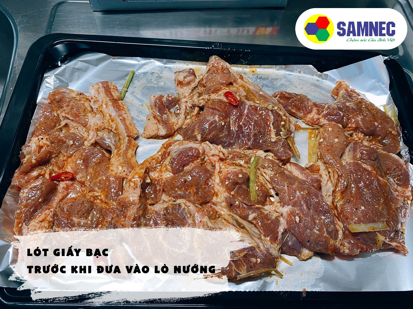 Nướng thịt bằng lò nướng