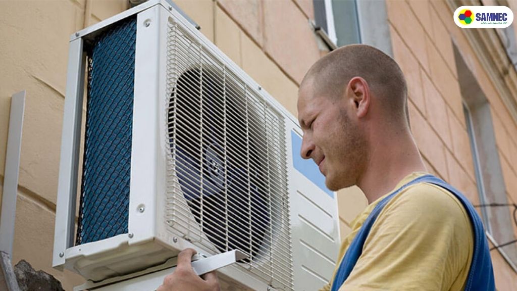 Quạt gió bị gãy 