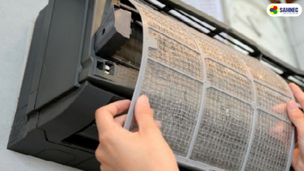  Không vệ sinh, bảo dưỡng định kì 