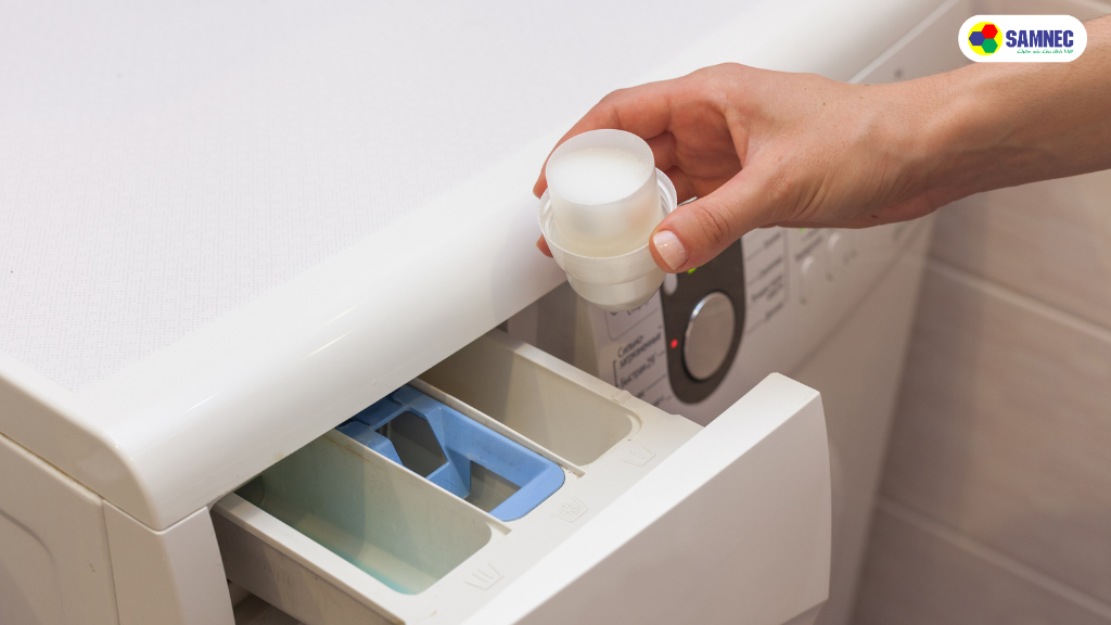 máy  giặt lên nguồn nhưng không chạy