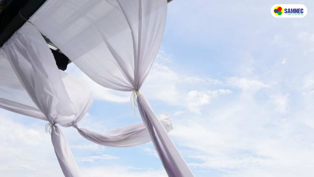 phơi khô rèm cửa