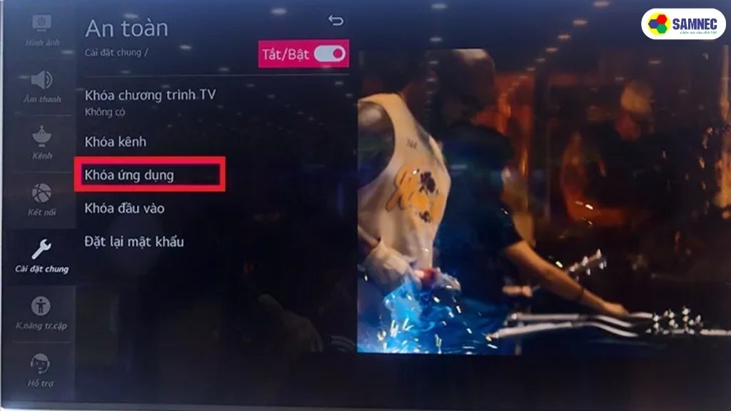 Tại sao nên sử dụng khóa trẻ em trên tivi?