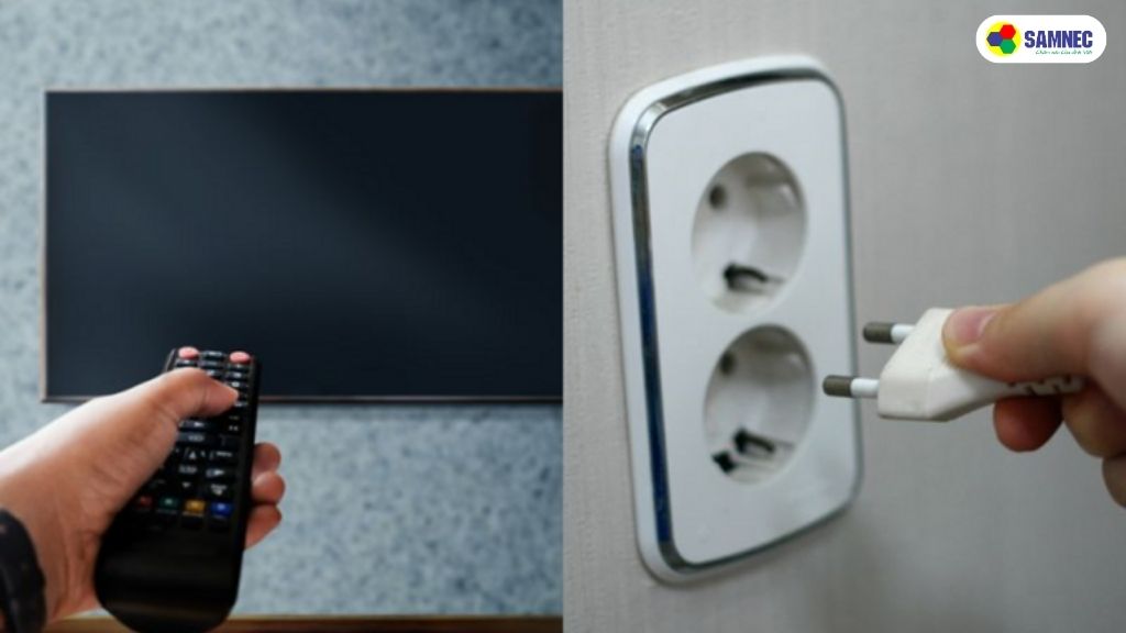 Rút phích cắm và khởi động lại tivi