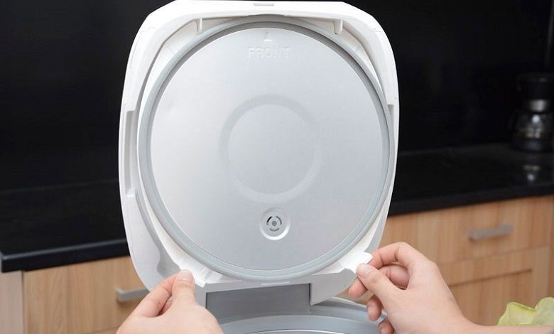 Nắp trong tháo rời được, có thể rửa dưới vòi nước để làm sạch Nắp trong tháo rời được, có thể rửa dưới vòi nước để làm sạch