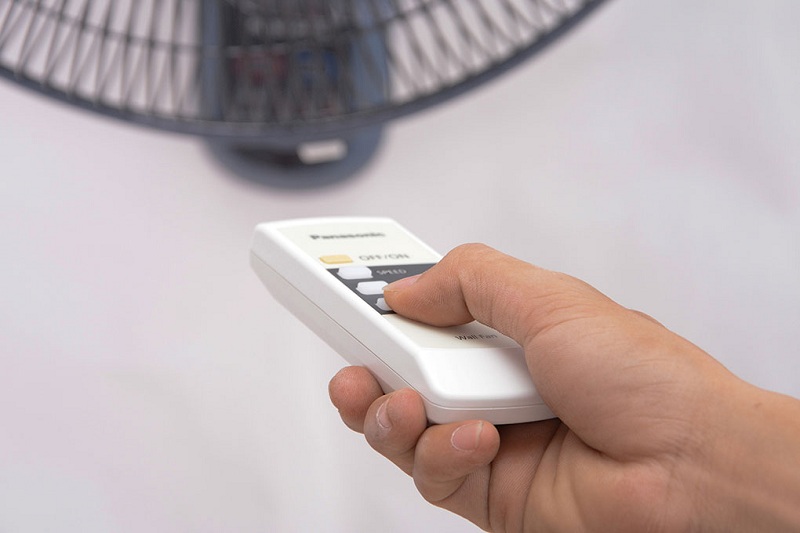 Quạt treo Panasonic F-409MB Quạt treo Panasonic F-409MB