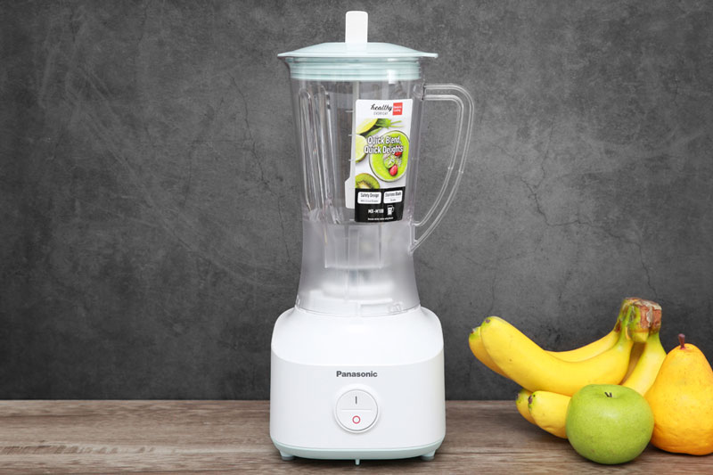 Có kiểu dáng hiện đại - Máy xay sinh tố Panasonic MX-M100GRA