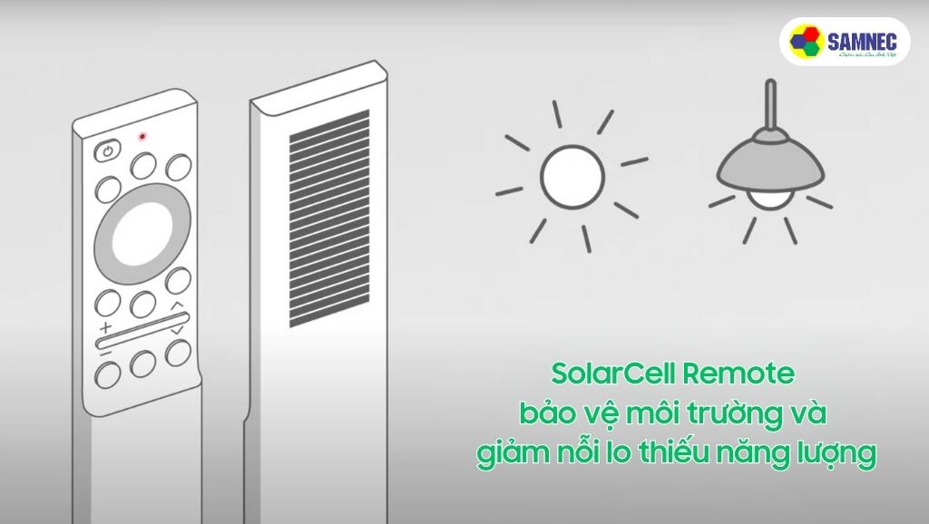 Chiếc điều khiển SolarCell Remote đi kèm với Tivi Samsung CU8500