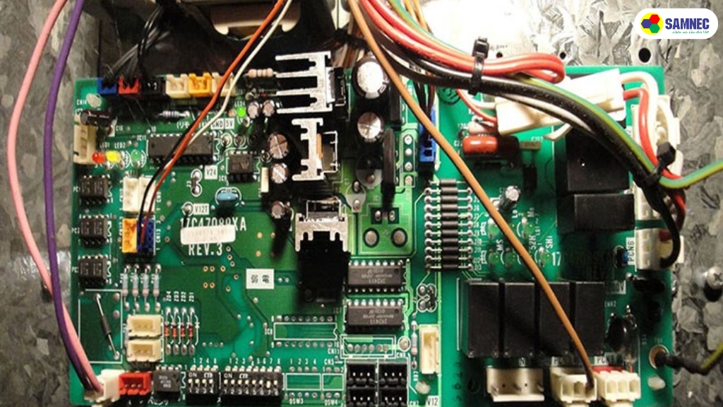 Board mạch điều hòa xảy ra lỗi