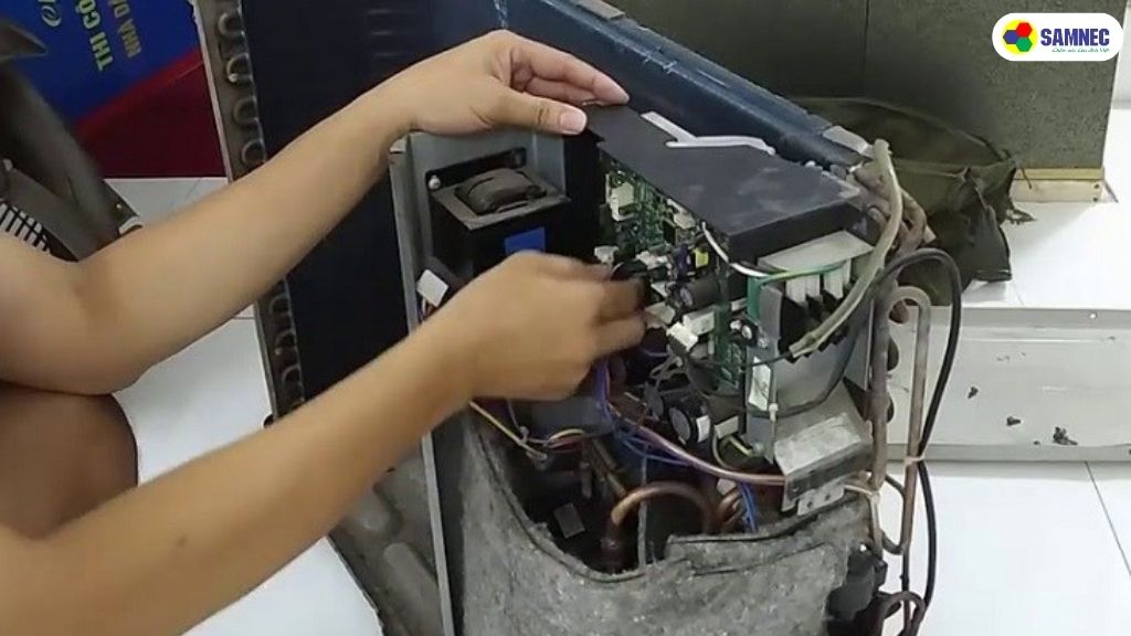 Khắc phục lỗi cảm biến nhiệt độ ống đẩy