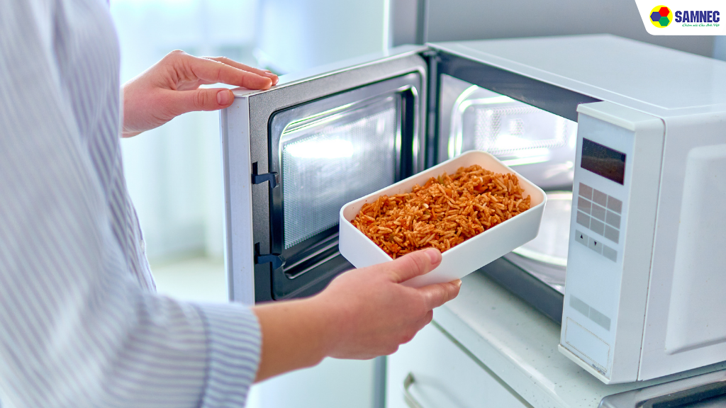 Lò vi sóng có an toàn không? Cơ chế hoạt động