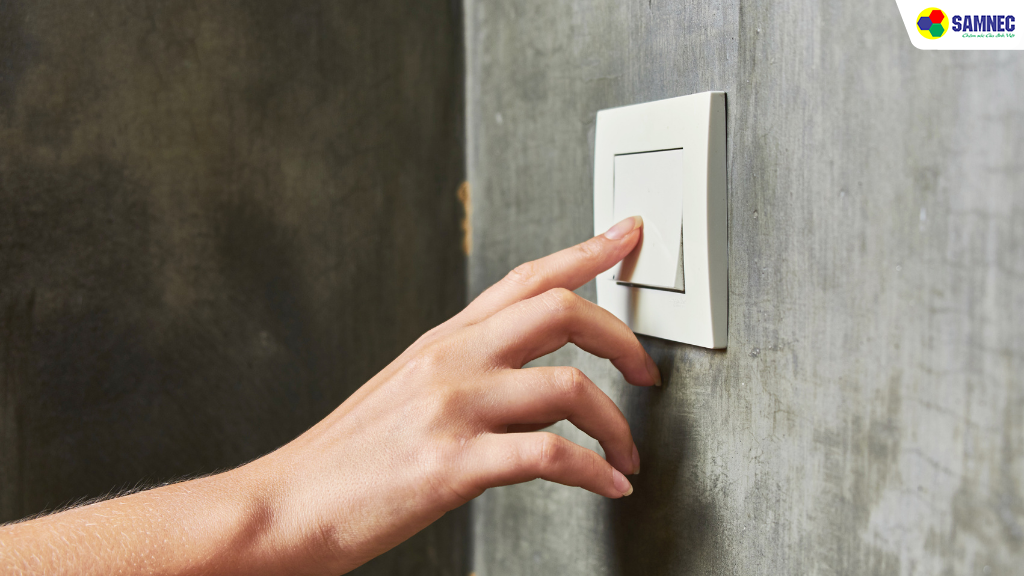 Kiểm tra nguồn điện cấp cho máy giặt