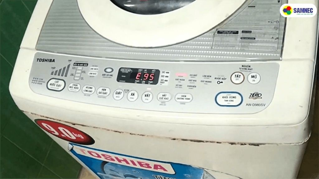 Lỗi 95 máy giặt Toshiba là gì?