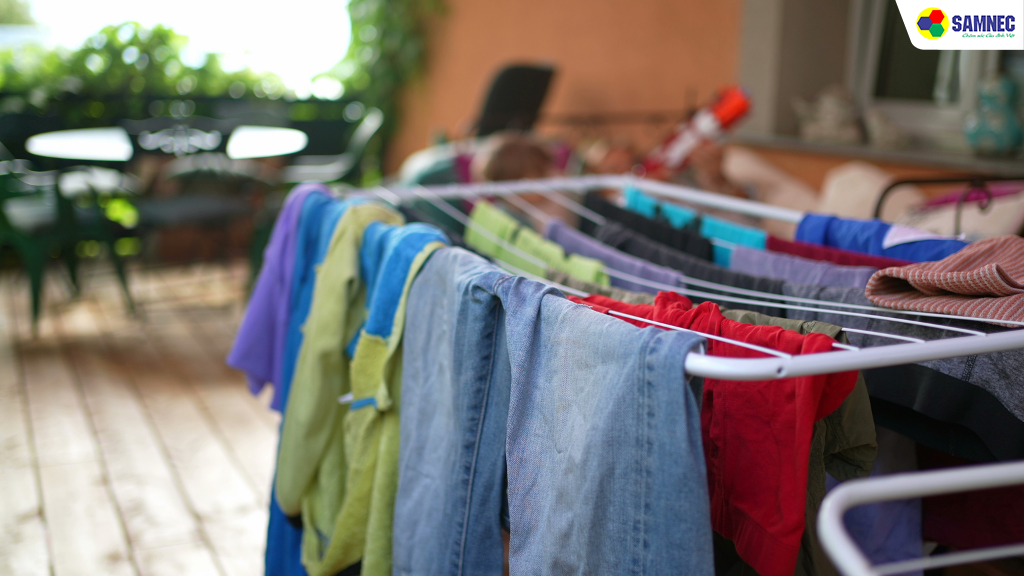 Vấn đề khi phơi quần áo vào mùa nồm ẩm