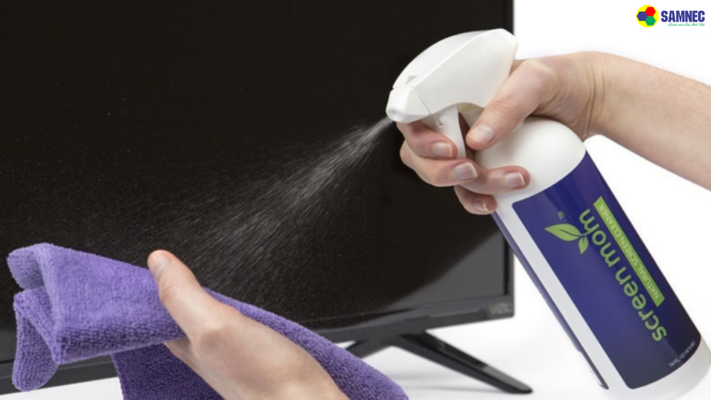 Tránh sử dụng hóa chất tẩy rửa mạnh