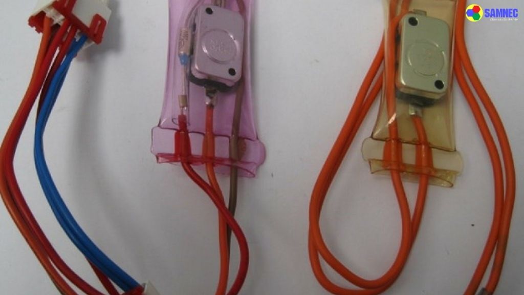 Cảm biến làm đá bị hỏng