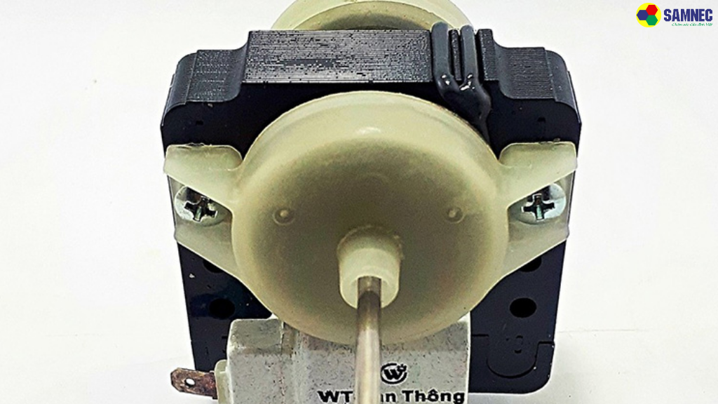 Tủ lạnh Hitachi nháy đèn 12 lần là lỗi gì?