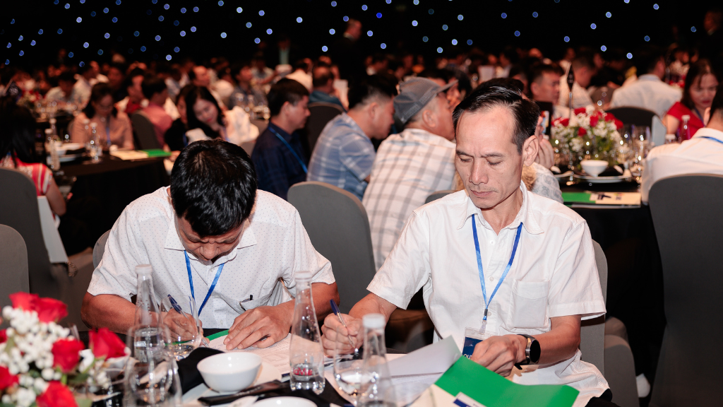 Ký kết doanh số