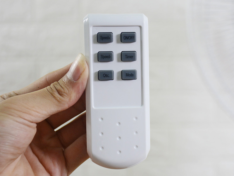 Quạt đứng Nagakawa NAG1001 có điều khiển từ xa Quạt đứng có điều khiển từ xa