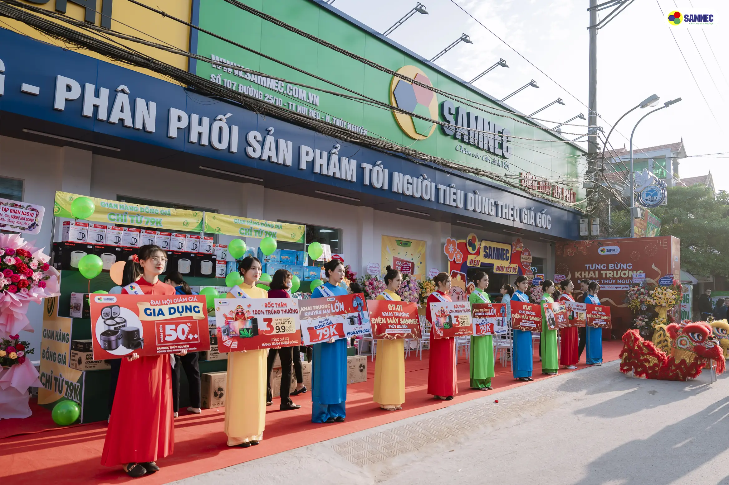 Khai trương samnec thủy nguyên có 10 cô PG