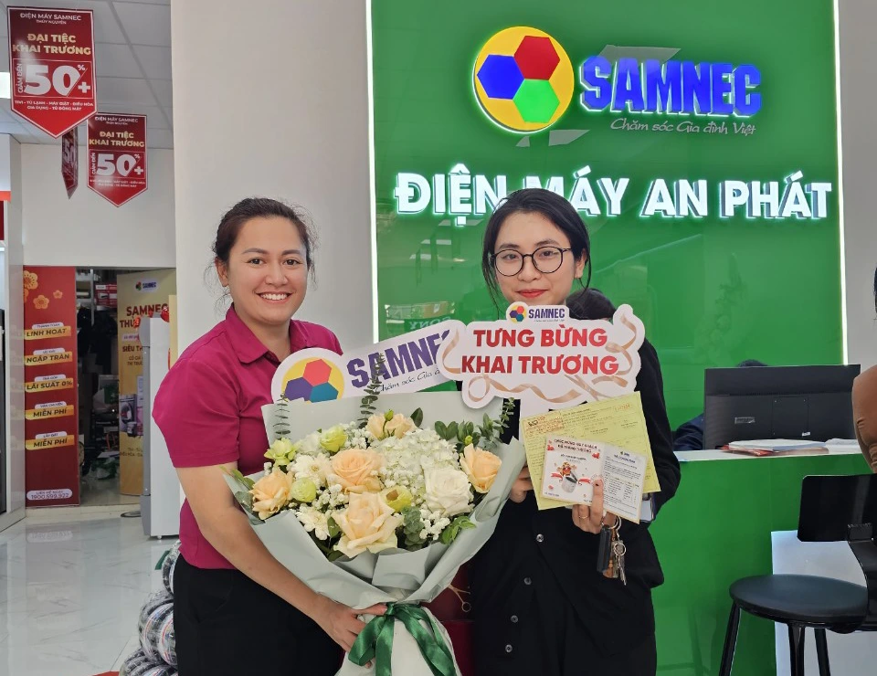 Khai trương Samnec Thủy Nguyên bốc thăm nồi cơm điện