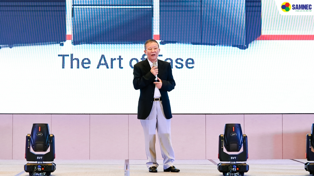 Samnec cũng đã trình bày những kế hoạch kinh doanh