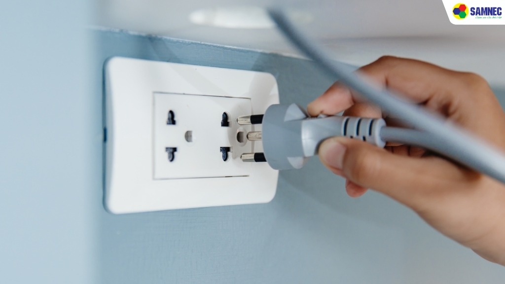 Bố trí thiết bị điện ở vị trí cao ráo