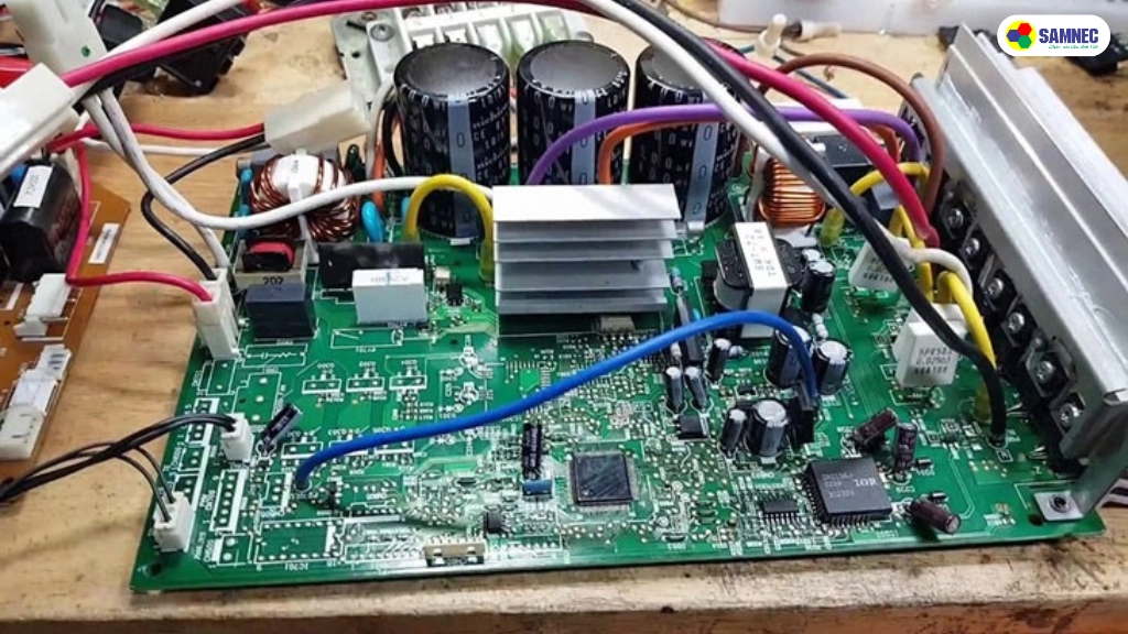 điều hoà toshiba báo lỗi 01