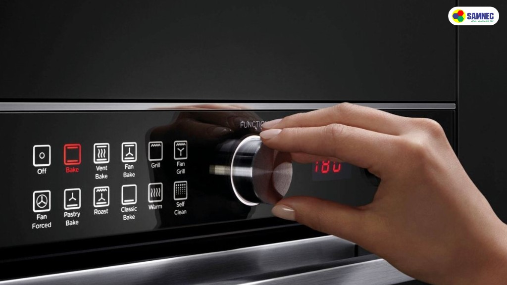 Sử dụng chương trình tự làm sạch của lò nướng