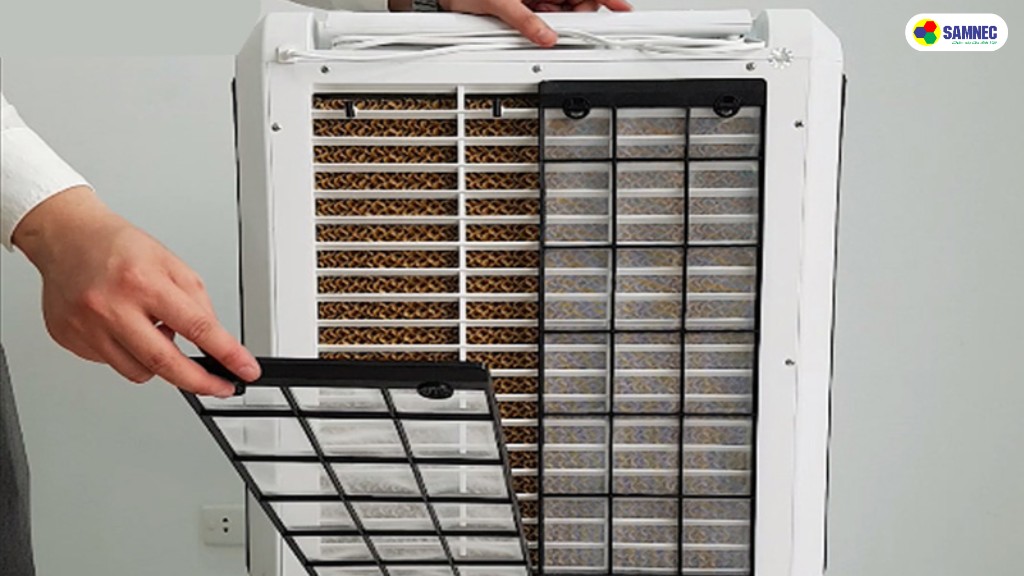 Nguyên nhân quạt hơi nước có mùi hôi