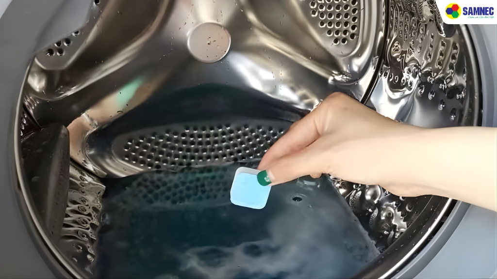 Bao lâu nên vệ sinh máy giặt 1 lần