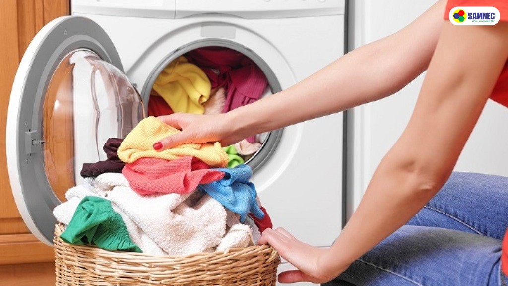 tính khối lượng quần áo cho máy giặt