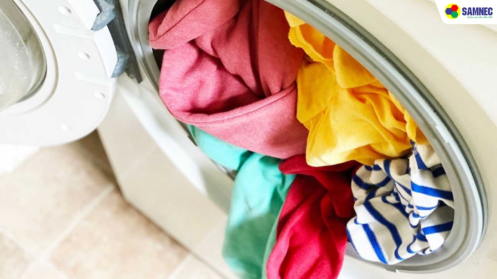 Giặt quá khối lượng quần áo cho phép