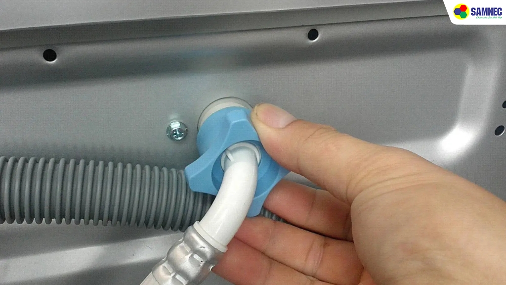 Tắc nghẽn ống dẫn nước