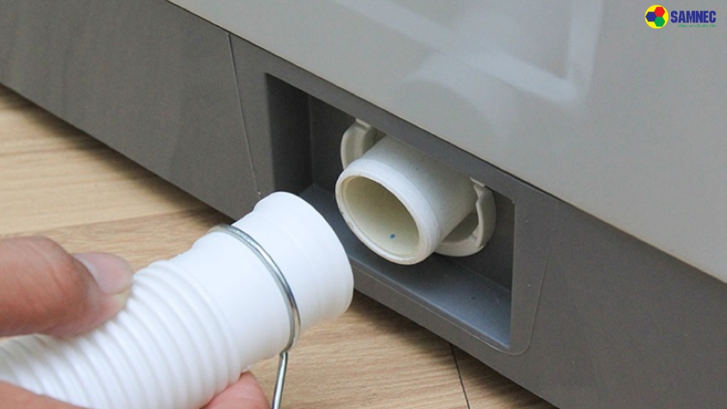 Đường ống máy giặt bị tắc