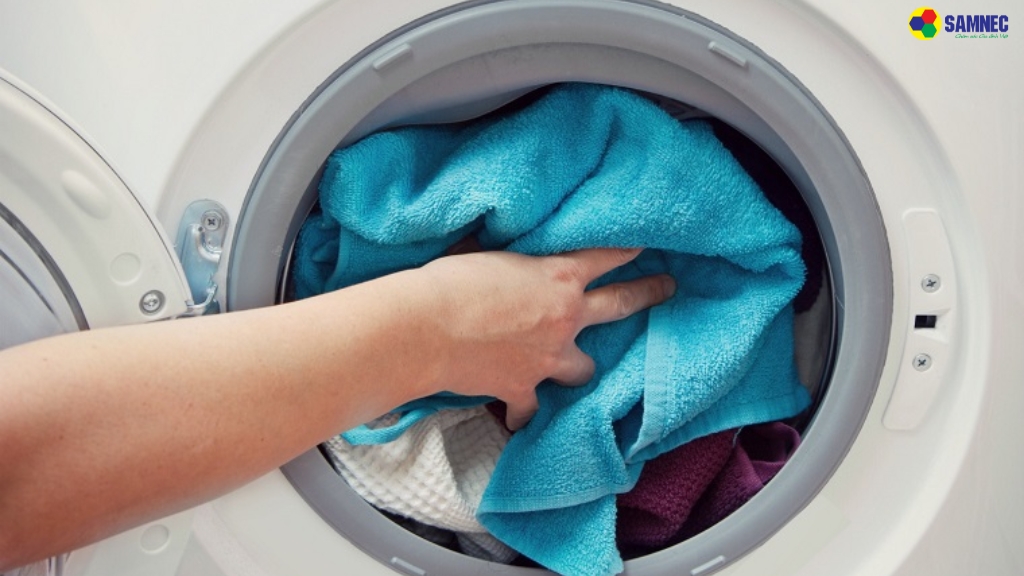 Quá tải lượng quần áo giặt