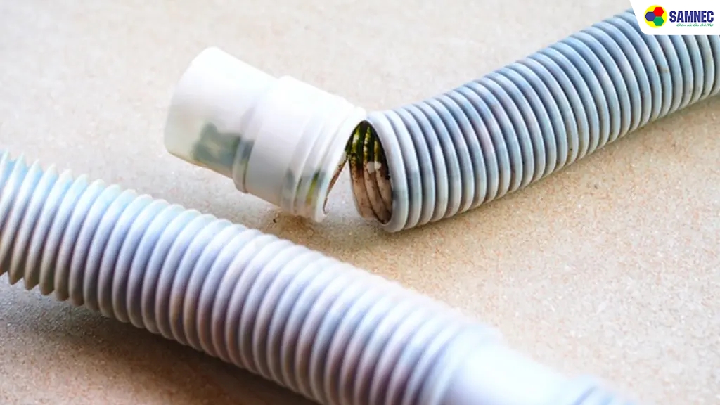 Kiểm tra đường ống và màng lọc máy giặt