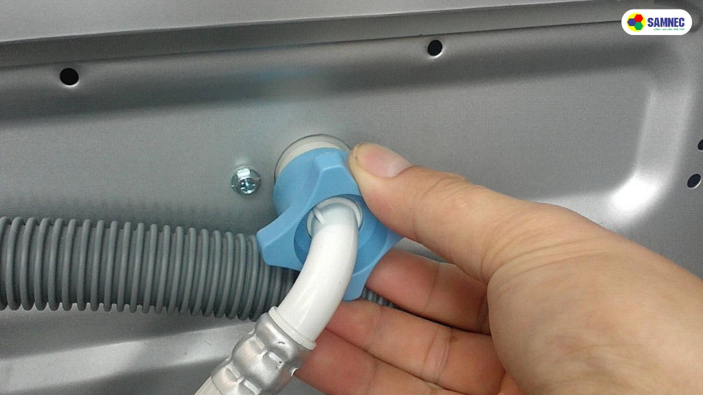 Áp lực nước quá yếu