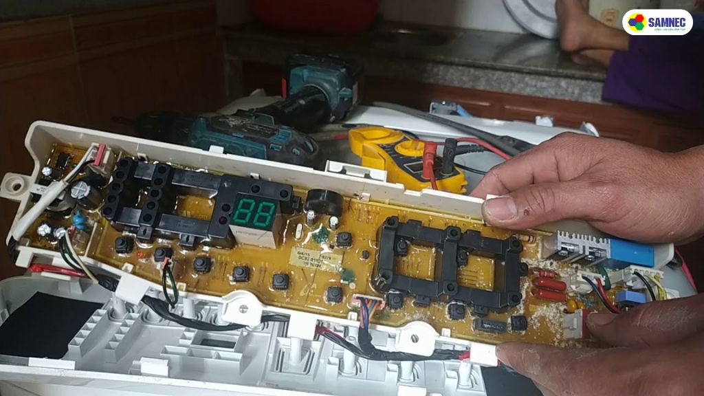 Kiểm tra bảng điều khiển