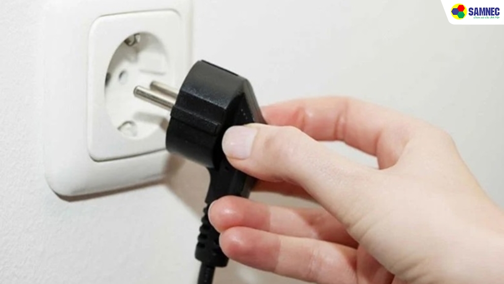 Ngắt nguồn điện của máy giặt