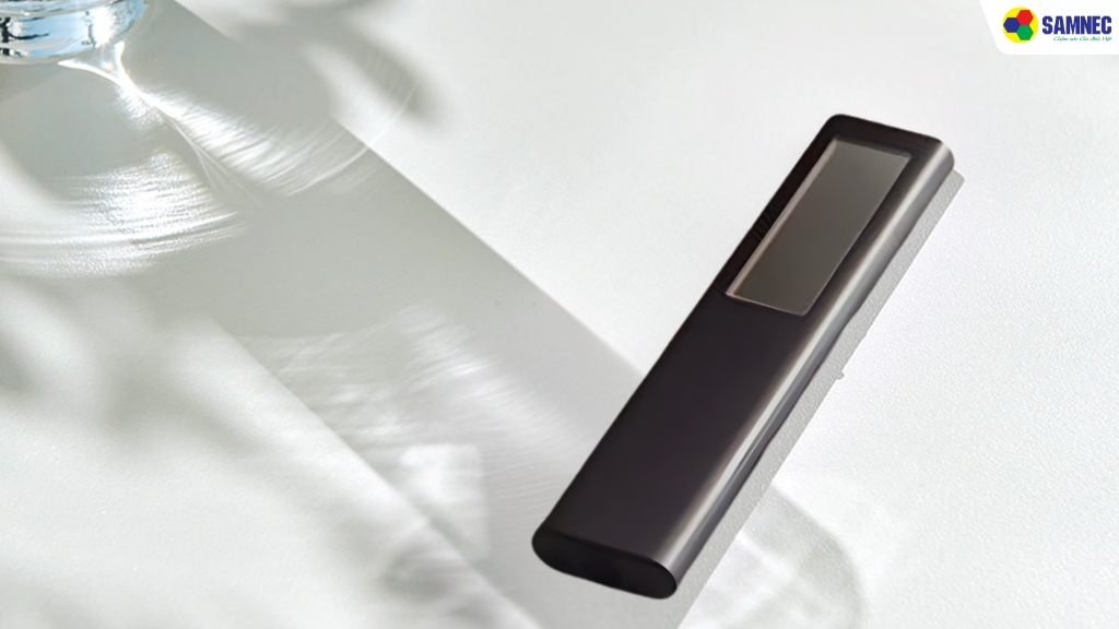 Sử dụng ánh sáng mặt trời hoặc ánh sáng đèn