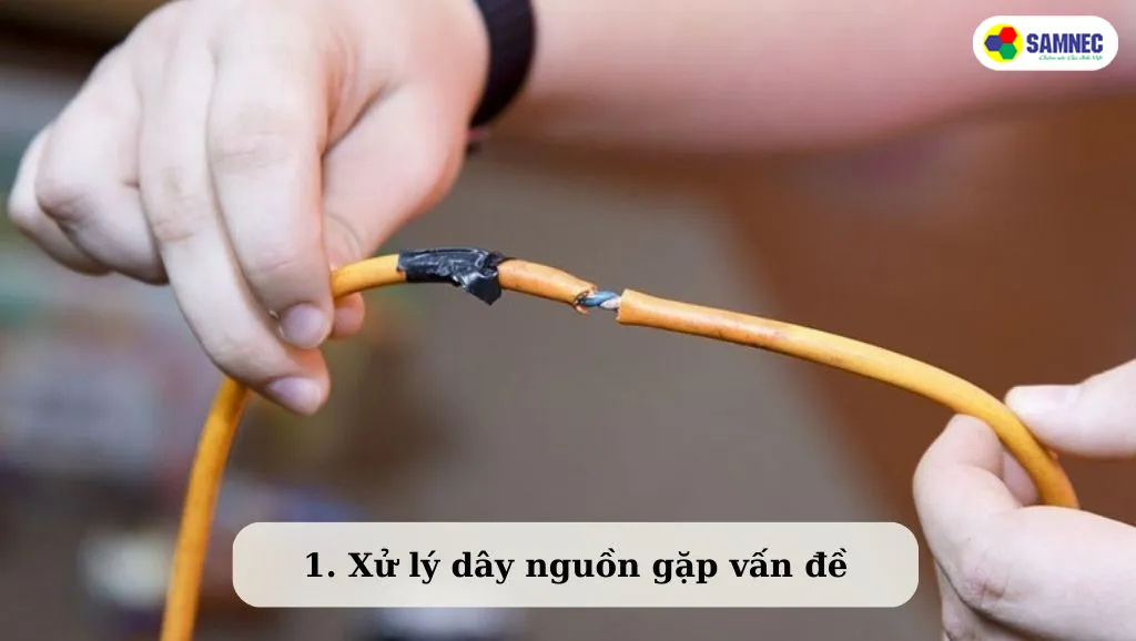 Trường hợp lỏng phích cắm tủ lạnh Hitachi, dây nguồn bị đứt hoặc hỏng