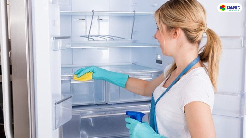 Bảo dưỡng định kỳ cho tủ lạnh Toshiba Inverter