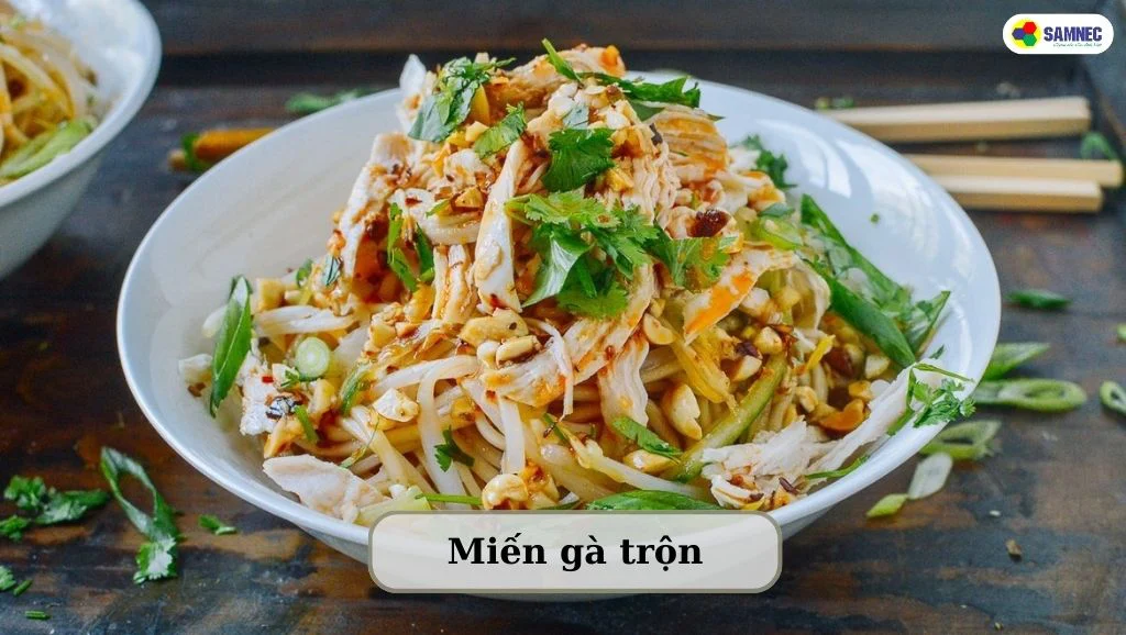 món ăn chống ngán ngày tết với miến gà trộn