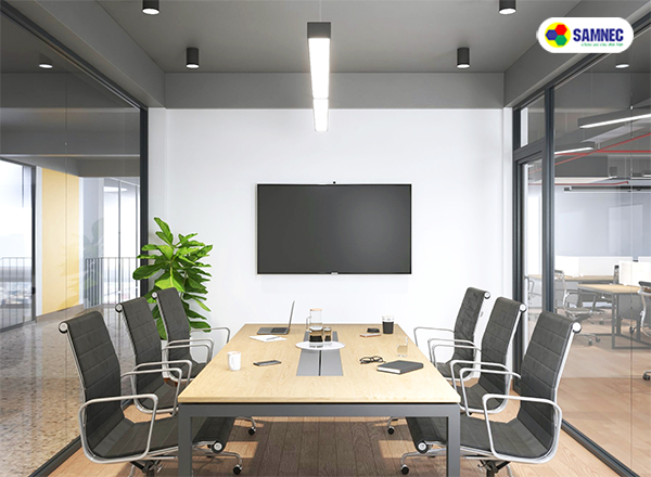 TV cỡ lớn đặt phòng họp
