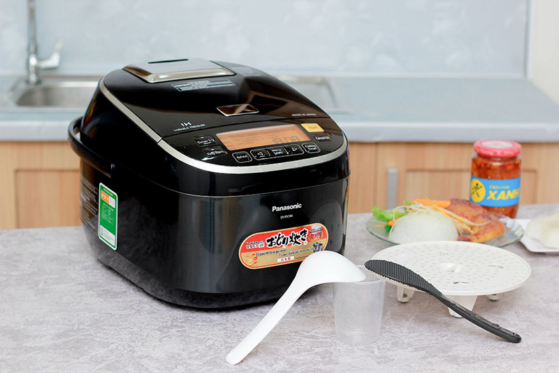 Dung tích 1.8 lít cho gia đình 4 – 6 người Dung tích 1.8 lít cho gia đình 4 – 6 người